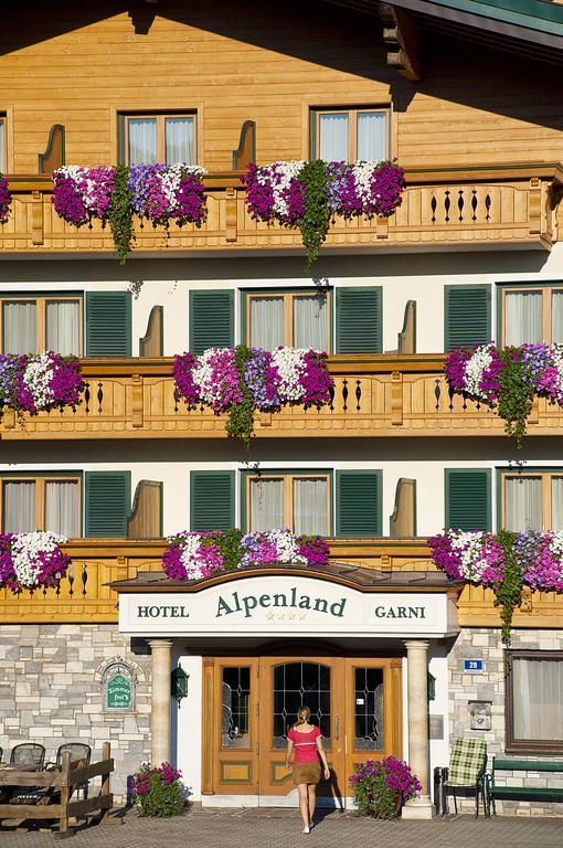 Hotel Garni Alpenland Altenmarkt im Pongau Exterior photo